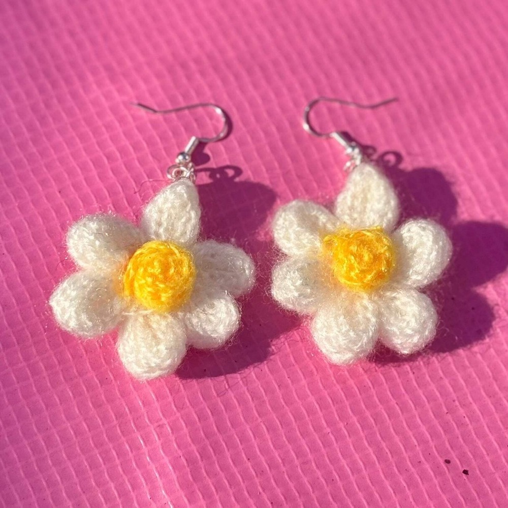 Petite Twee Blooms – White & Yellow Handcrafted Crochet Flower Earrings